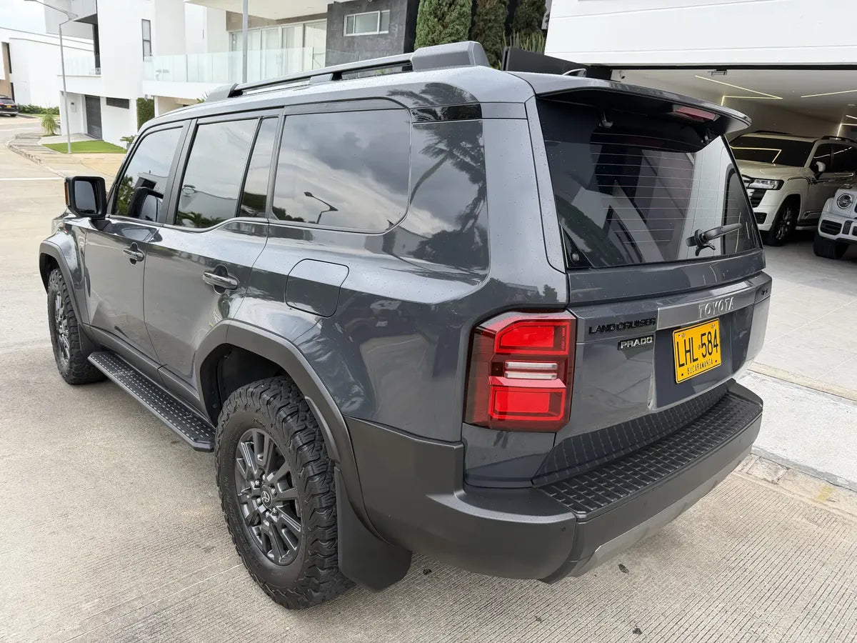 Toyota Prado TXL 2025 | Blindaje Nivel 2 Plus | Motor Diesel 4x4