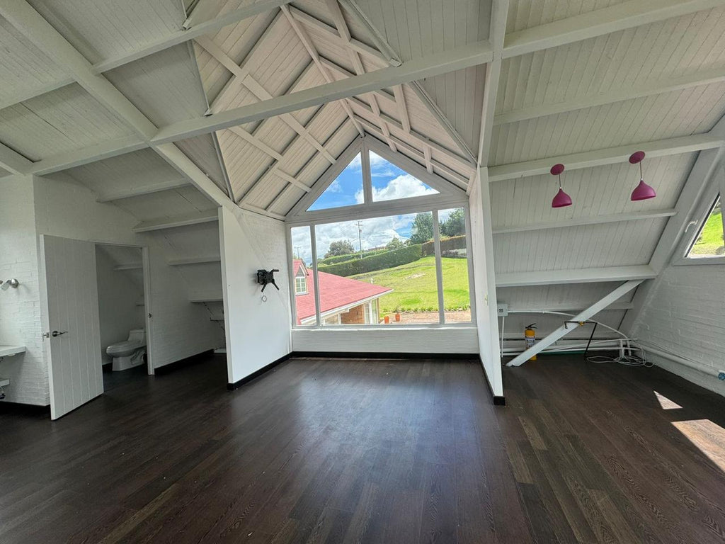 Casa Campestre Sofrópolis | Exclusiva Residencia — Venta y Arriendo