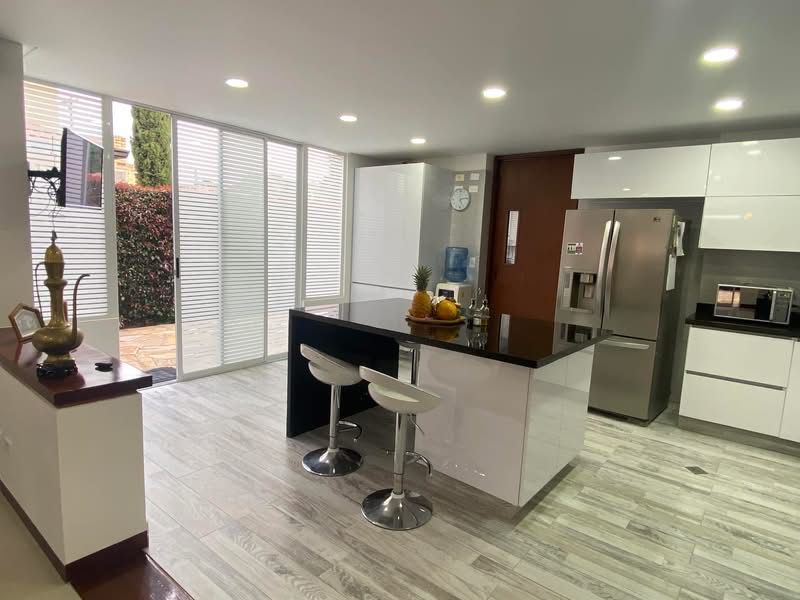 Casa de Lujo en Chía Cundinamarca – Milla de Oro