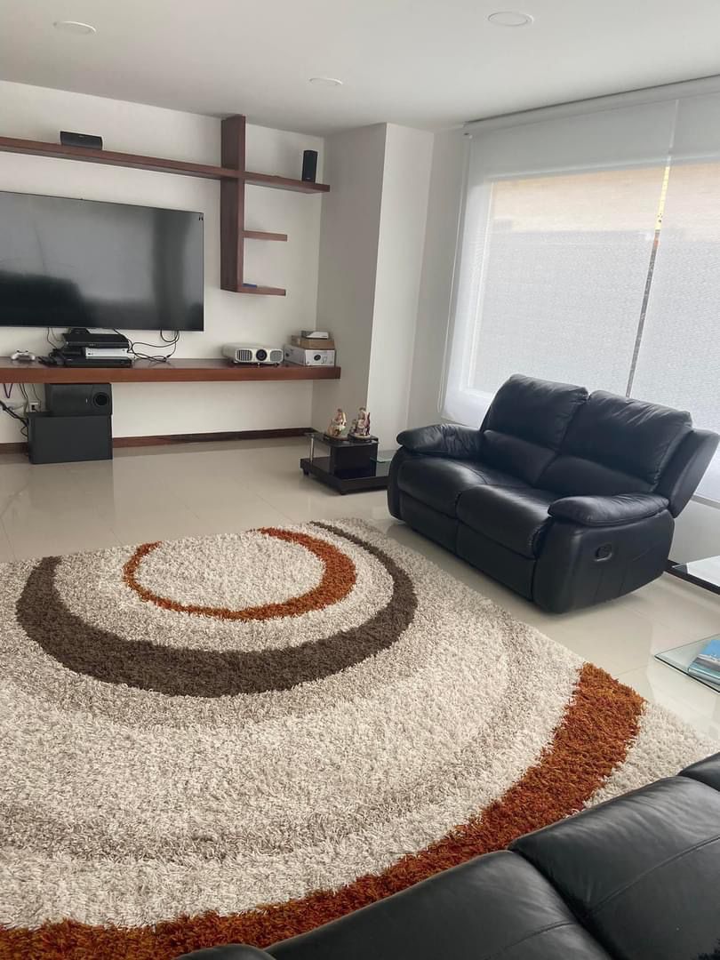 Casa de Lujo en Chía Cundinamarca – Milla de Oro