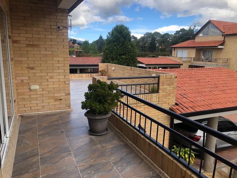 Casa de Lujo en Chía Cundinamarca – Milla de Oro