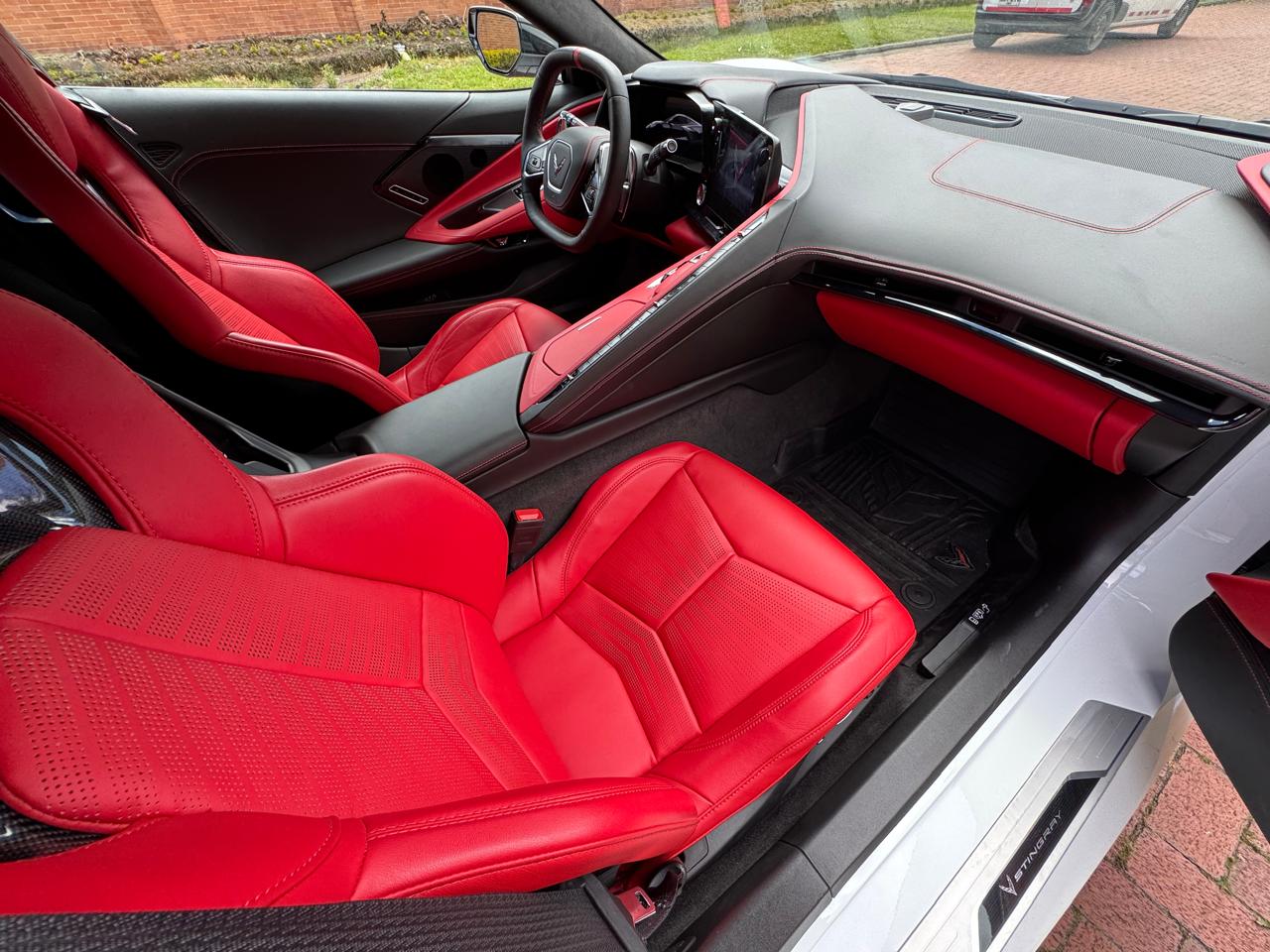 Chevrolet Corvette Stingray 3LT Paquete Z51 2025 – Único en Colombia