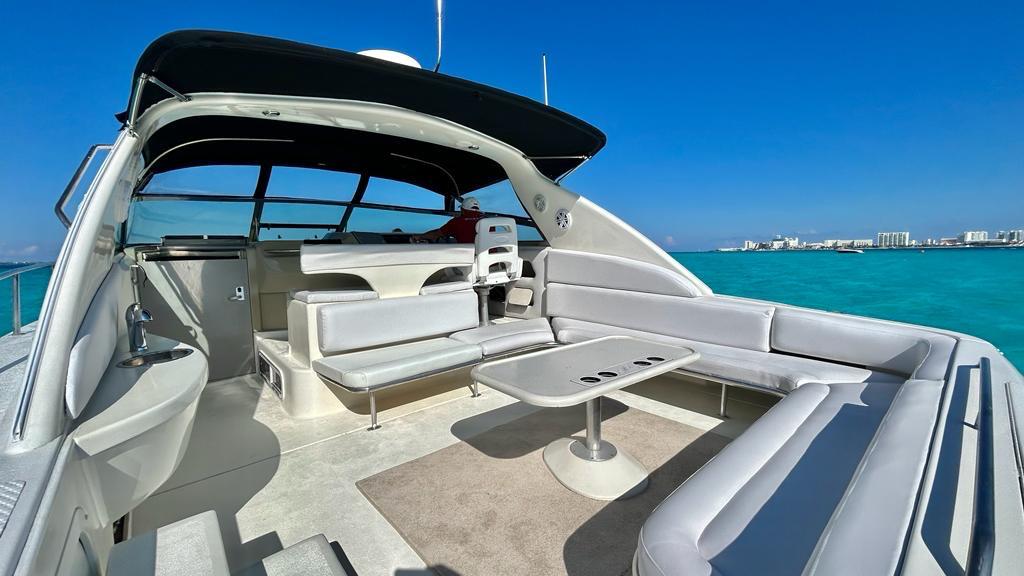 Sea Ray 47 – Alquiler de Yate de Lujo en Cancún