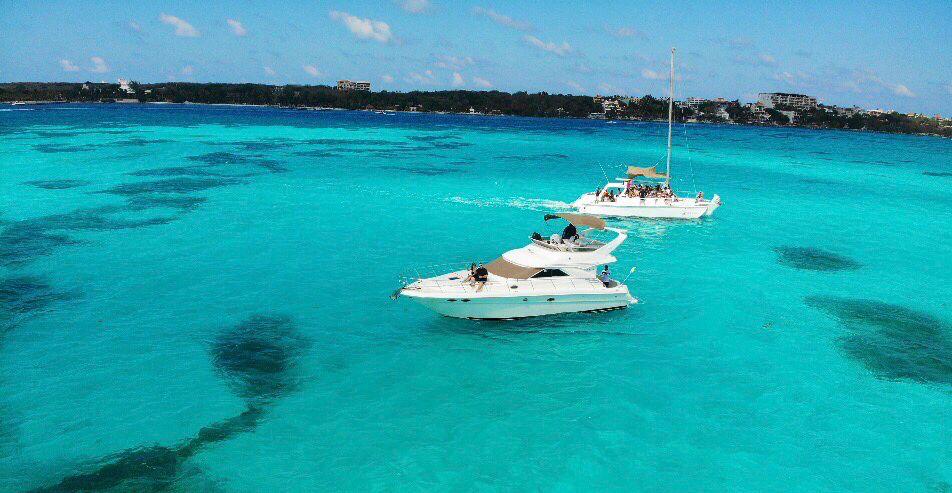 Sea Ray 47 – Alquiler de Yate de Lujo en Cancún