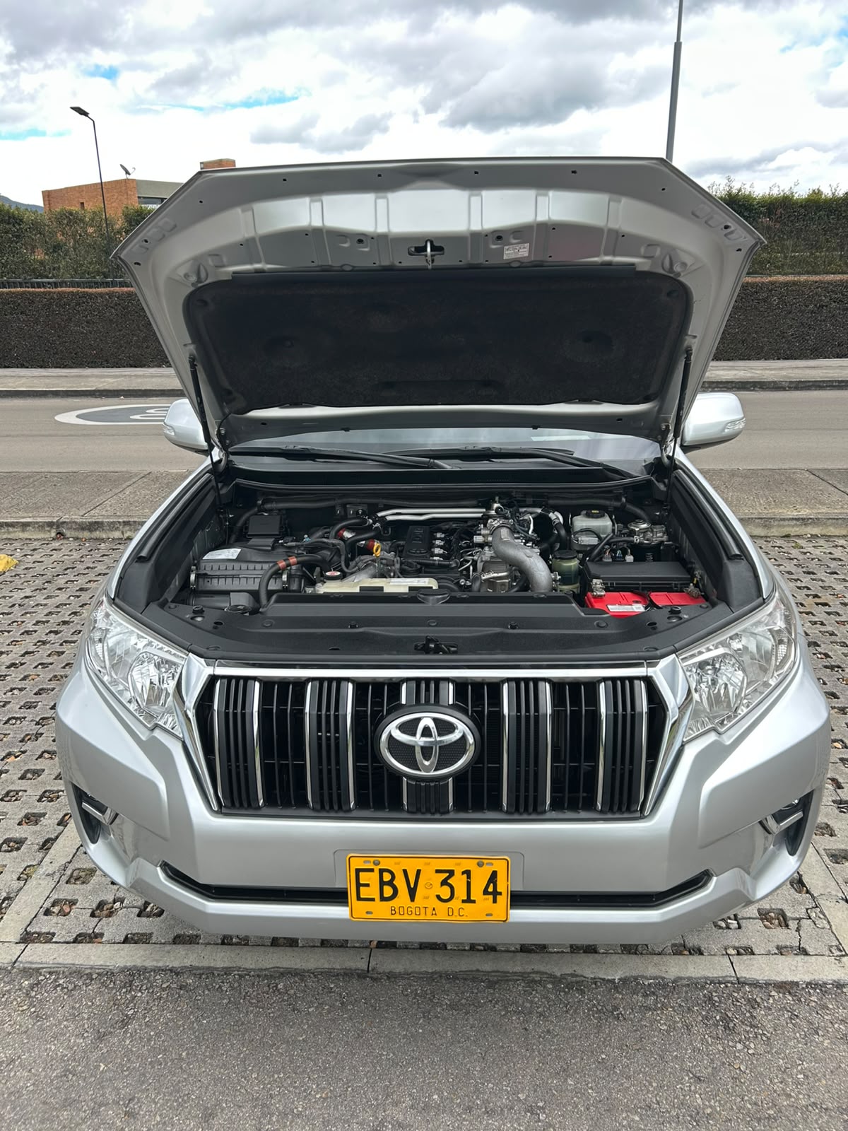 Toyota Prado 3.0 TXL FL Diésel 2018 – Blindaje Nivel 2 Plus por Balistic | 108.000 km