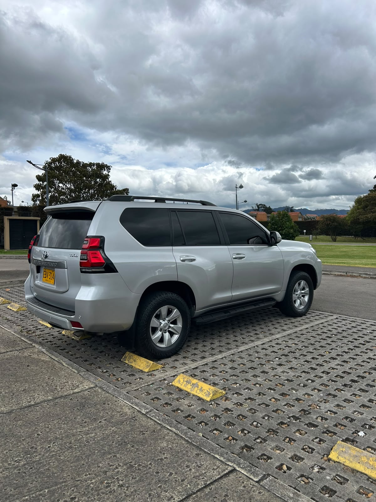 Toyota Prado 3.0 TXL FL Diésel 2018 – Blindaje Nivel 2 Plus por Balistic | 108.000 km