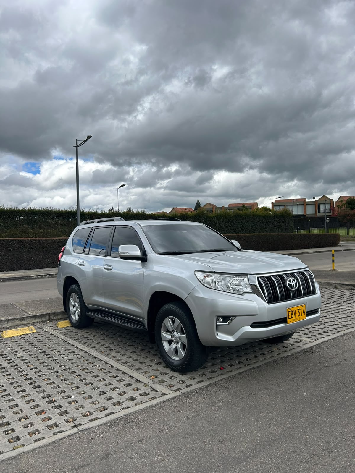 Toyota Prado 3.0 TXL FL Diésel 2018 – Blindaje Nivel 2 Plus por Balistic | 108.000 km