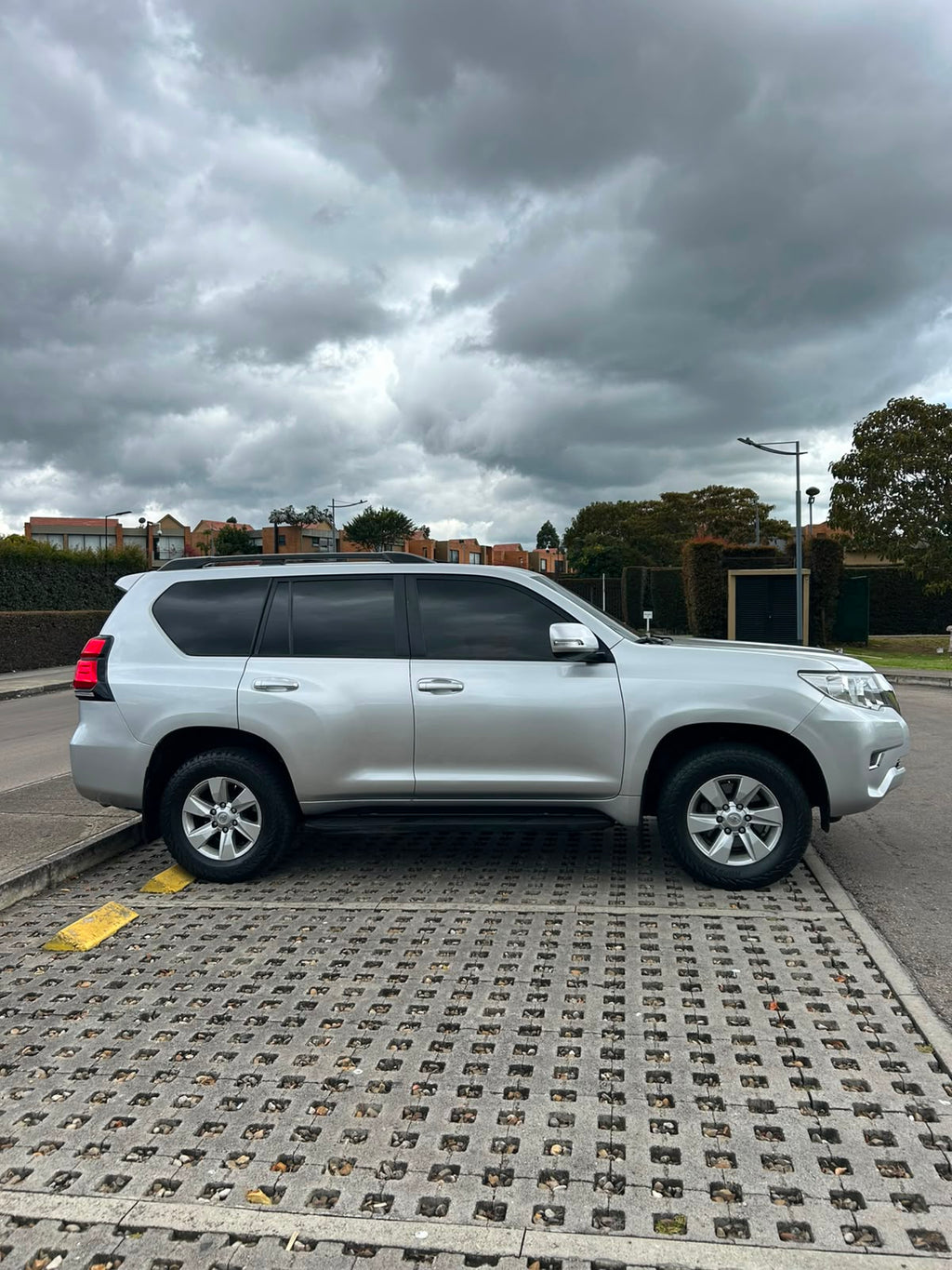 Toyota Prado 3.0 TXL FL Diésel 2018 – Blindaje Nivel 2 Plus por Balistic | 108.000 km