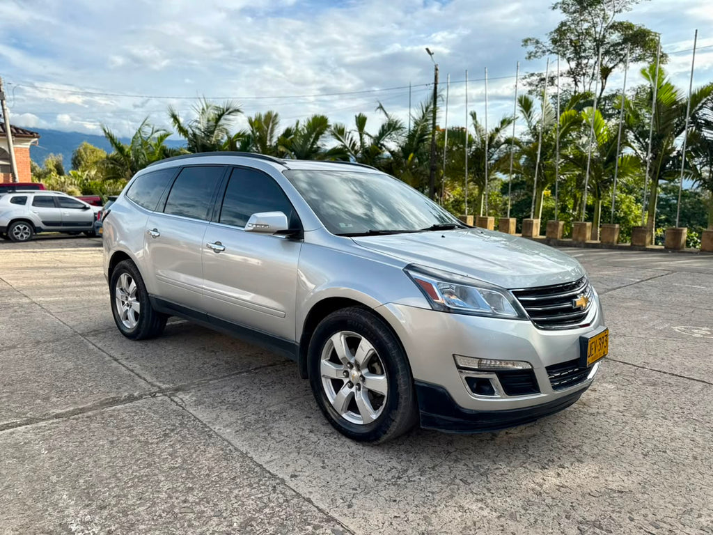 Chevrolet Traverse 3.6L LT 2017 – 66.000 km | SUV 7 Pasajeros