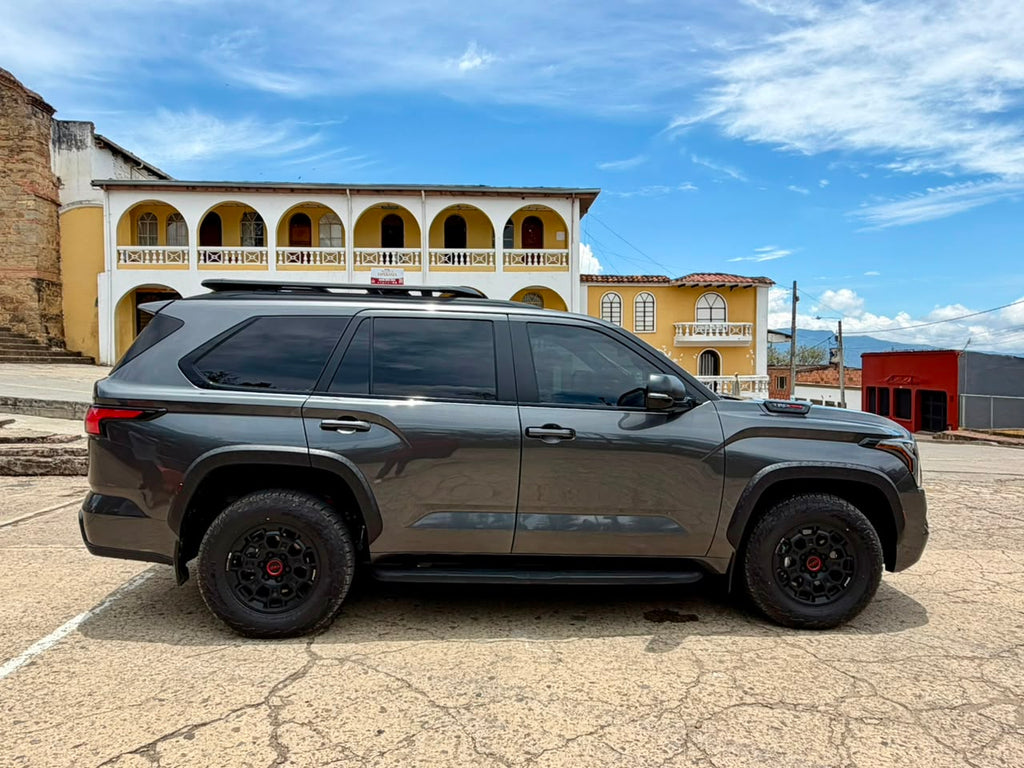 Toyota Sequoia TRD Pro Híbrida 2026 – 5.500 km | Todo Incluido