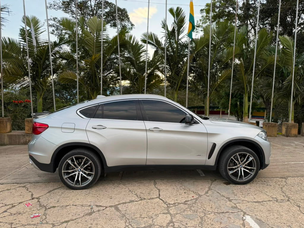 BMW X6 3.0 xDrive30d Premium 2016 – 62.000 km | Diesel de Alto Rendimiento