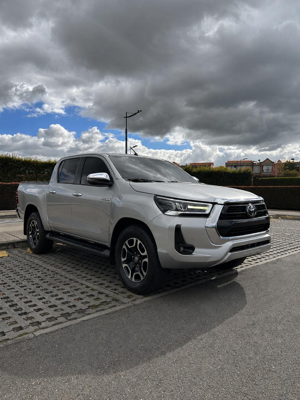 Toyota Hilux SRX 4x4 Diésel 2.8 2022 – Blindaje Nivel 2 Plus | 90.000 km | Papeles al Día