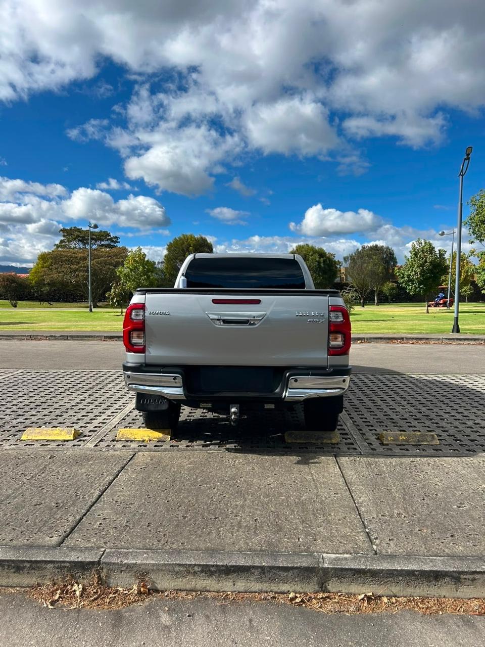 Toyota Hilux SRX 4x4 Diésel 2.8 2022 – Blindaje Nivel 2 Plus | 90.000 km | Papeles al Día