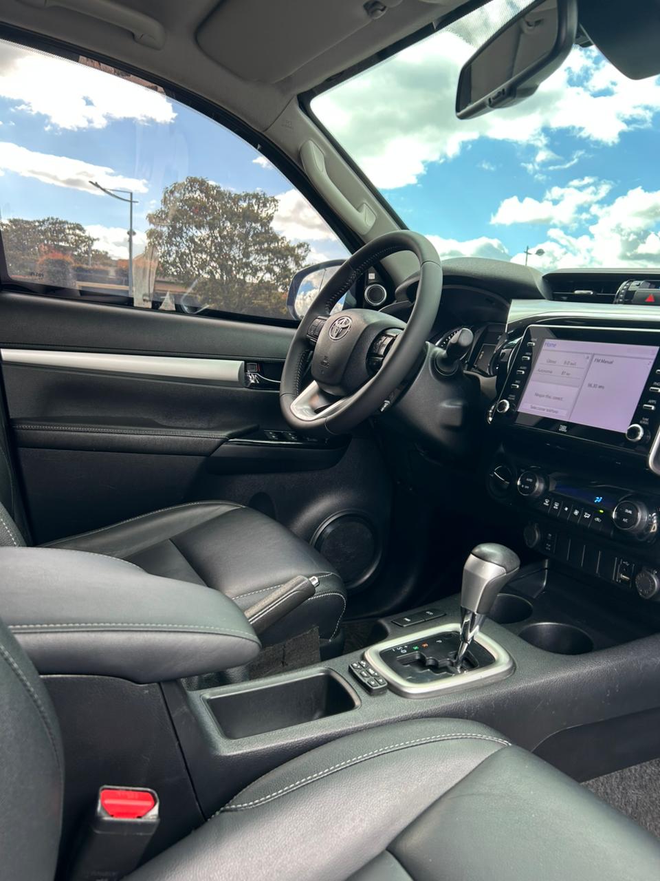 Toyota Hilux SRX 4x4 Diésel 2.8 2022 – Blindaje Nivel 2 Plus | 90.000 km | Papeles al Día