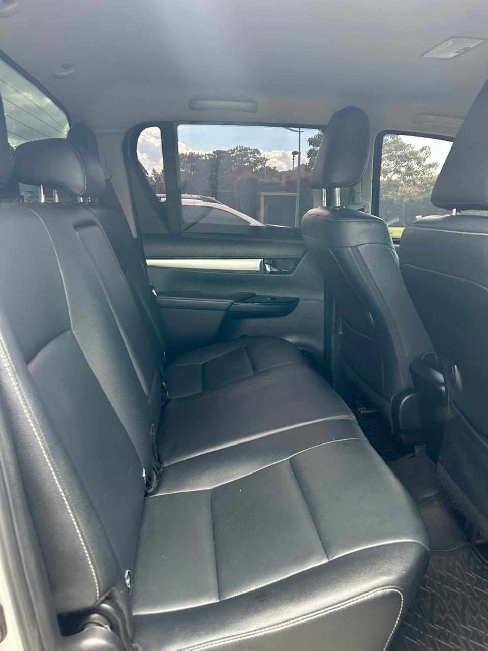 Toyota Hilux SRX 4x4 Diésel 2.8 2022 – Blindaje Nivel 2 Plus | 90.000 km | Papeles al Día