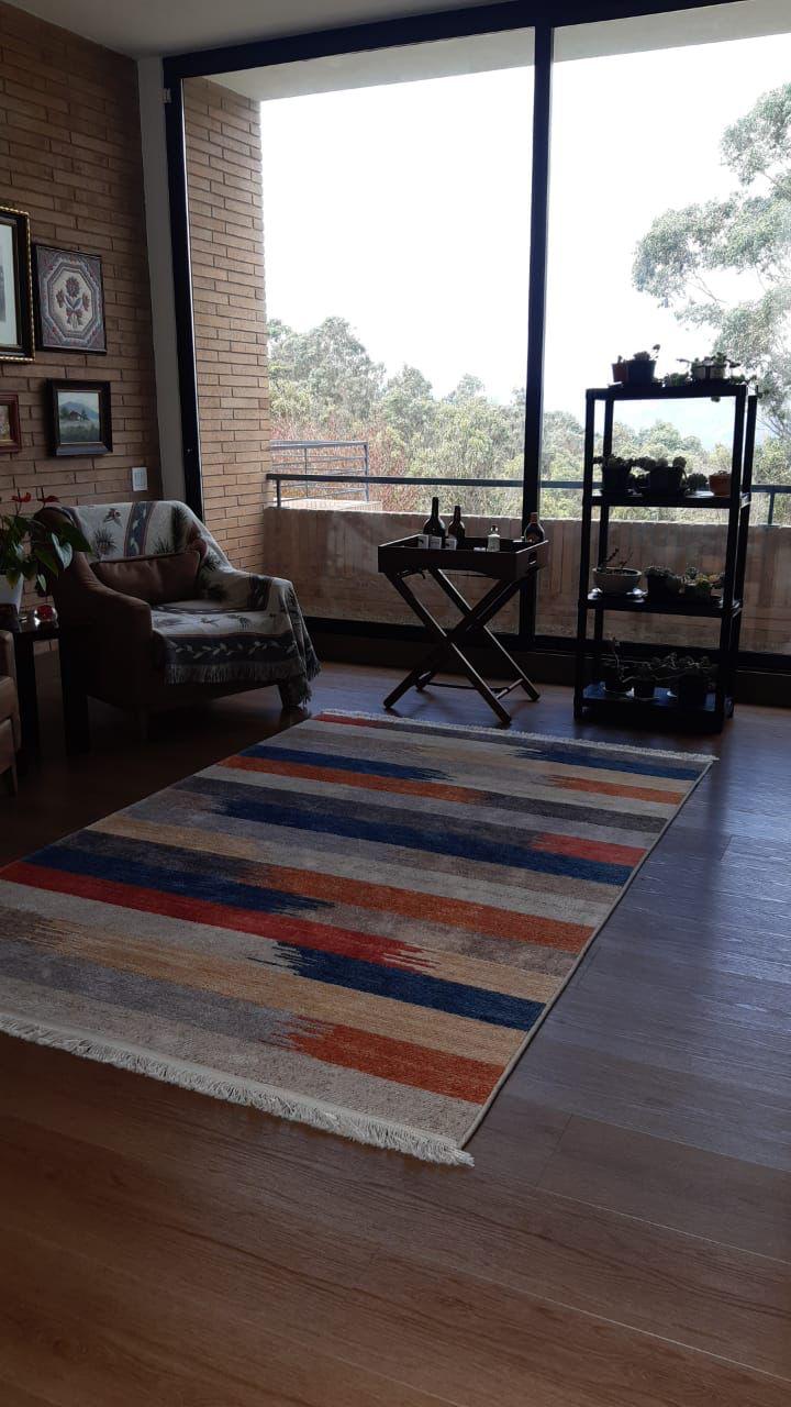Casa Portal de Fusca | Residencia de Lujo 687 m² — Venta, Bogotá