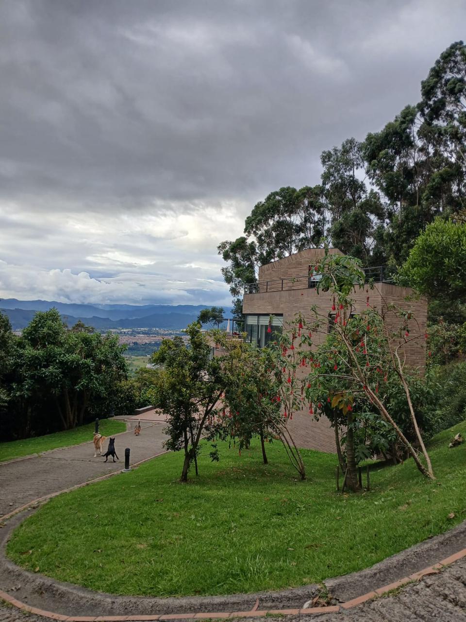 Casa Portal de Fusca | Residencia Premium 819 m² — Venta, Bogotá