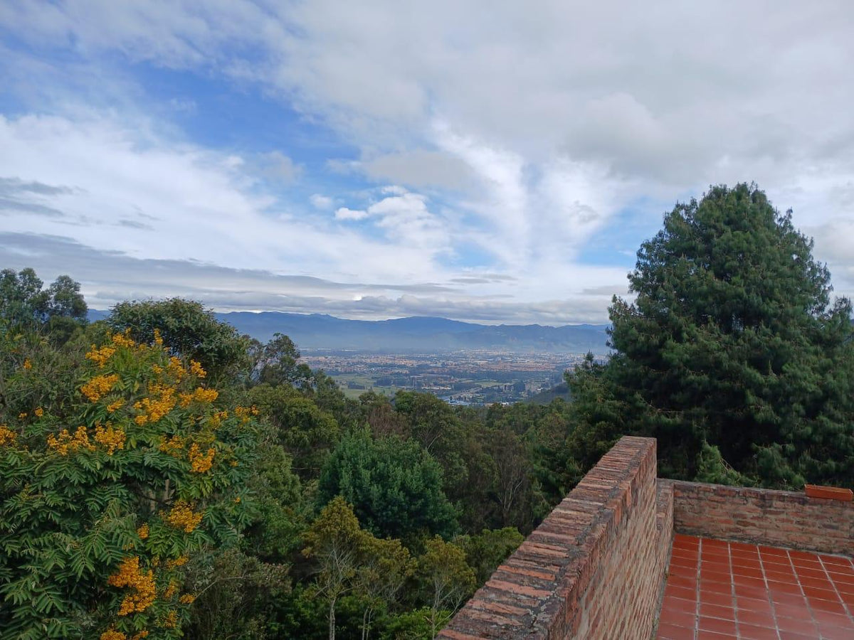 Casa Portal de Fusca | Residencia 540 m² con Vista a la Sabana — Venta, Bogotá