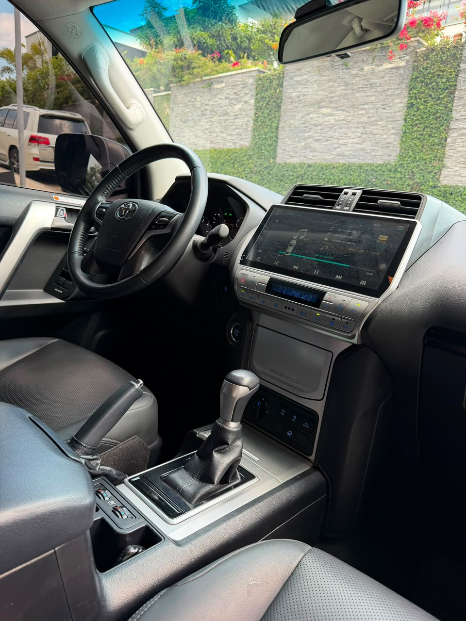 Toyota Land Cruiser Prado TXL 2024 | Blanco Perla | 2.8L Diesel 4x4