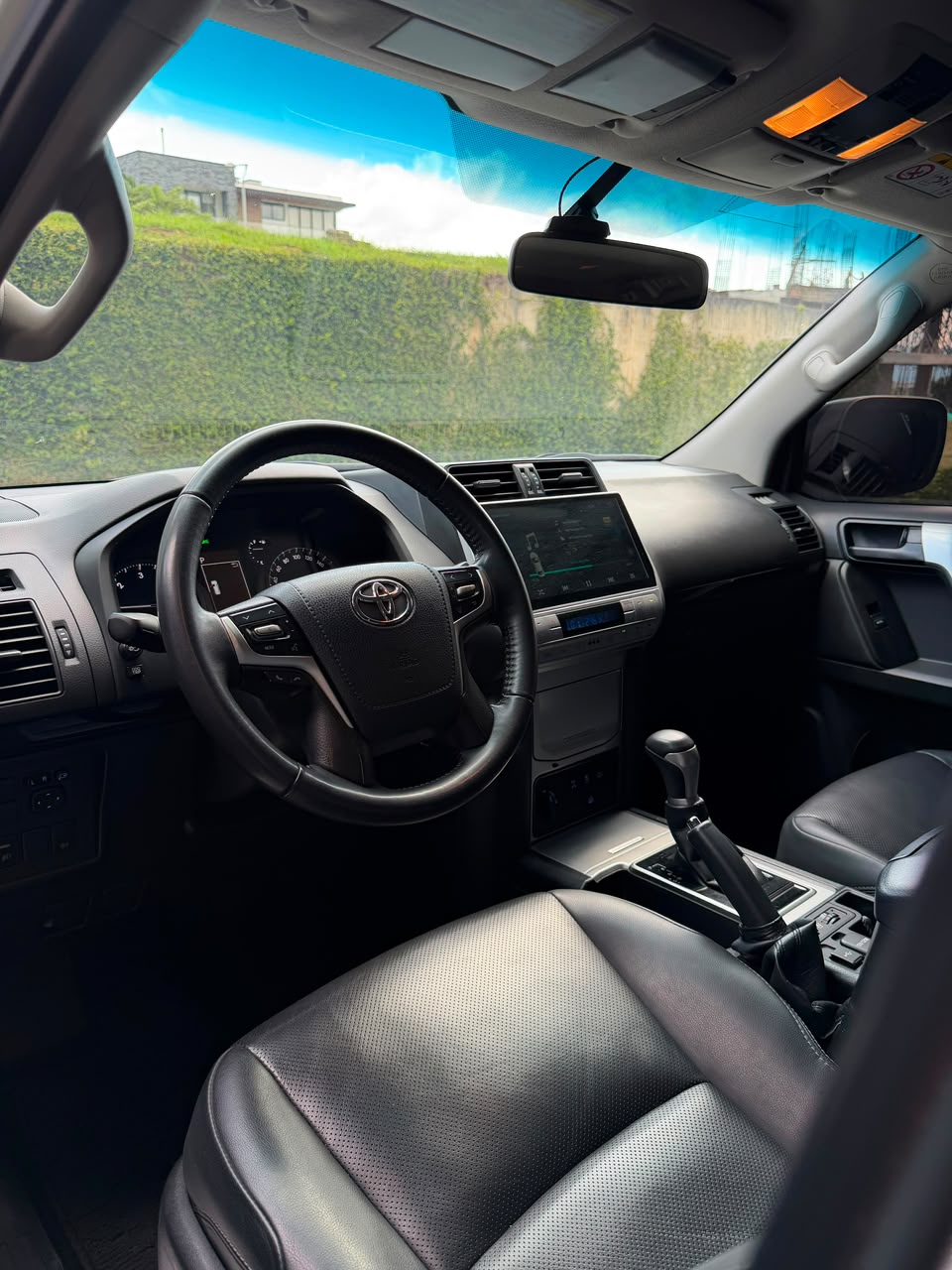 Toyota Land Cruiser Prado TXL 2024 | Blanco Perla | 2.8L Diesel 4x4