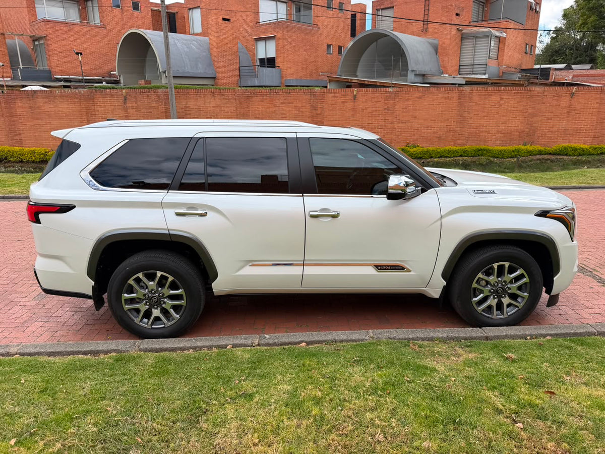 Toyota Sequoia 1794 Edition 2026 | 0 km | Híbrido Twin-Turbo V6