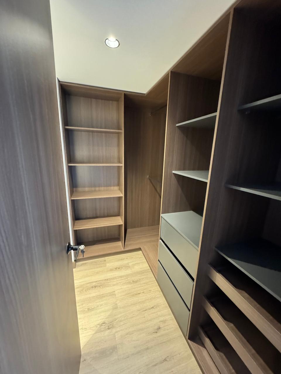 Apartamento de lujo en venta, Calle 127, Bella Suiza, Bogotá, 200 m²